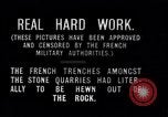 Image Première Guerre Mondiale armée française tranchée dans une carrière de pierres France, 1916, de la seconde 13 séquences d'archives historiques vidéo 65675027564