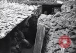 Image Première Guerre Mondiale armée française tranchée dans une carrière de pierres France, 1916, de la seconde 32 séquences d'archives historiques vidéo 65675027564