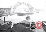 Image Sydney Harbour Bridge en construction Sydney Australie, 1930, de la seconde 1 séquences d'archives historiques vidéo 65675027569