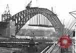 Image Sydney Harbour Bridge en construction Sydney Australie, 1930, de la seconde 11 séquences d'archives historiques vidéo 65675027569