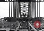 Image Sydney Harbour Bridge en construction Sydney Australie, 1930, de la seconde 19 séquences d'archives historiques vidéo 65675027569