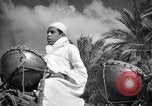 Image North African peuple nomade en Afrique du Nord, 1930, de la seconde 33 séquences d'archives historiques vidéo 65675027571