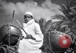 Image North African peuple nomade en Afrique du Nord, 1930, de la seconde 39 séquences d'archives historiques vidéo 65675027571