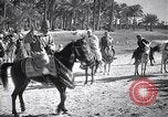 Image North African peuple nomade en Afrique du Nord, 1930, de la seconde 57 séquences d'archives historiques vidéo 65675027571