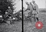 Immagine di Il francese e il tedesco le forze in azione prima guerra mondiale Francia, 1917, secondo 6 filmato di repertorio 65675027572