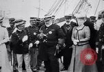 Standbild King Edward VII mit italienischen König Viktor Emanuel III Gaeta Italien, 1907, aus Sekunde 20 historischem Filmmaterial Videoclip 65675027573