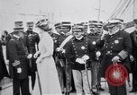 Standbild King Edward VII mit italienischen König Viktor Emanuel III Gaeta Italien, 1907, aus Sekunde 35 historischem Filmmaterial Videoclip 65675027573