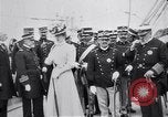 Standbild King Edward VII mit italienischen König Viktor Emanuel III Gaeta Italien, 1907, aus Sekunde 37 historischem Filmmaterial Videoclip 65675027573