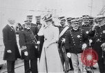 Standbild King Edward VII mit italienischen König Viktor Emanuel III Gaeta Italien, 1907, aus Sekunde 38 historischem Filmmaterial Videoclip 65675027573