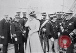 Standbild King Edward VII mit italienischen König Viktor Emanuel III Gaeta Italien, 1907, aus Sekunde 40 historischem Filmmaterial Videoclip 65675027573