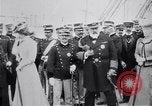 Standbild King Edward VII mit italienischen König Viktor Emanuel III Gaeta Italien, 1907, aus Sekunde 45 historischem Filmmaterial Videoclip 65675027573