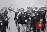 Standbild King Edward VII mit italienischen König Viktor Emanuel III Gaeta Italien, 1907, aus Sekunde 46 historischem Filmmaterial Videoclip 65675027573