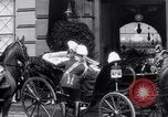 Standbild King George V und Kaiser Wilhelm II Berlin Deutschland, 1913, aus Sekunde 18 historischem Filmmaterial Videoclip 65675027574