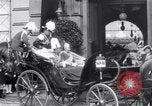 Standbild King George V und Kaiser Wilhelm II Berlin Deutschland, 1913, aus Sekunde 28 historischem Filmmaterial Videoclip 65675027574