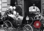 Standbild King George V und Kaiser Wilhelm II Berlin Deutschland, 1913, aus Sekunde 30 historischem Filmmaterial Videoclip 65675027574
