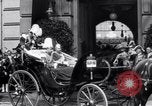 Standbild King George V und Kaiser Wilhelm II Berlin Deutschland, 1913, aus Sekunde 32 historischem Filmmaterial Videoclip 65675027574