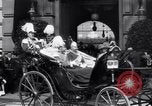 Standbild King George V und Kaiser Wilhelm II Berlin Deutschland, 1913, aus Sekunde 35 historischem Filmmaterial Videoclip 65675027574