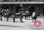 Immagine di Lo Zar Nicola II visitando il Kaiser Guglielmo II Germania, 1913, secondo 8 filmato di repertorio 65675027575