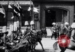 Immagine di Lo Zar Nicola II visitando il Kaiser Guglielmo II Germania, 1913, secondo 27 filmato di repertorio 65675027575