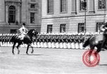 Immagine di Lo Zar Nicola II visitando il Kaiser Guglielmo II Germania, 1913, secondo 60 filmato di repertorio 65675027575