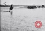 Standbild US Army Soldaten unterwegs Strafexpedition oder Pancho Villa Mexiko, 1916, aus Sekunde 34 historischem Filmmaterial Videoclip 65675027576