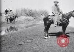 Standbild US Army Soldaten unterwegs Strafexpedition oder Pancho Villa Mexiko, 1916, aus Sekunde 54 historischem Filmmaterial Videoclip 65675027576