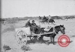 Image le camp de réfugiés de mexicains au cours de Pancho Villa expédition punitive Rio Grande Texas USA, 1916, de la seconde 23 séquences d'archives historiques vidéo 65675027577