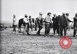 Standbild General Salazar und Lando kämpfen verfassungsrechtlichen Armee Ojinaga Mexiko, 1916, aus Sekunde 8 historischem Filmmaterial Videoclip 65675027578