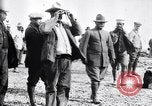 Standbild General Salazar und Lando kämpfen verfassungsrechtlichen Armee Ojinaga Mexiko, 1916, aus Sekunde 22 historischem Filmmaterial Videoclip 65675027578