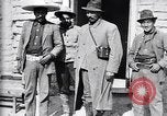 Standbild mexikanische General Pascual Orozco Mexiko, 1915, aus Sekunde 12 historischem Filmmaterial Videoclip 65675027579