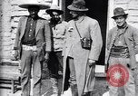 Standbild mexikanische General Pascual Orozco Mexiko, 1915, aus Sekunde 21 historischem Filmmaterial Videoclip 65675027579