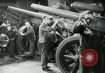 Standbild Männer Deutschland, 1940, aus Sekunde 53 historischem Filmmaterial Videoclip 65675027582