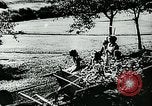 Standbild Deutsche Zivilangestellte im Zweiten Weltkrieg Deutschland, 1940, aus Sekunde 3 historischem Filmmaterial Videoclip 65675027585