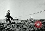 Standbild Deutsche Zivilangestellte im Zweiten Weltkrieg Deutschland, 1940, aus Sekunde 45 historischem Filmmaterial Videoclip 65675027585