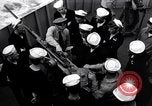 Immagine di Equipaggio United States USA, 1953, secondo 35 filmato di repertorio 65675027611