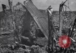 Image US Marines dans des abris improvisés Saipan Îles Mariannes du Nord, 1944, de la seconde 4 séquences d'archives historiques vidéo 65675027622