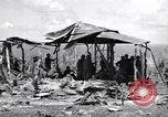 Image US Marines dans des abris improvisés Saipan Îles Mariannes du Nord, 1944, de la seconde 14 séquences d'archives historiques vidéo 65675027622
