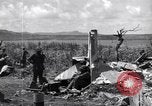 Image US Marines dans des abris improvisés Saipan Îles Mariannes du Nord, 1944, de la seconde 20 séquences d'archives historiques vidéo 65675027622