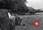 Standbild USA Offiziere Saint Lo Frankreich, 1944, aus Sekunde 20 historischem Filmmaterial Videoclip 65675027624