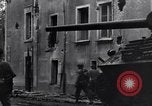 Standbild USA Offiziere Saint Lo Frankreich, 1944, aus Sekunde 9 historischem Filmmaterial Videoclip 65675027625