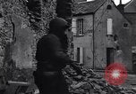 Standbild USA Offiziere Saint Lo Frankreich, 1944, aus Sekunde 31 historischem Filmmaterial Videoclip 65675027625