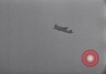 Standbild P47 über St Lo Saint Lo Frankreich, 1944, aus Sekunde 17 historischem Filmmaterial Videoclip 65675027628