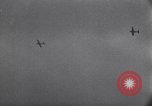 Standbild P47 über St Lo Saint Lo Frankreich, 1944, aus Sekunde 22 historischem Filmmaterial Videoclip 65675027628