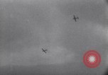Standbild P47 über St Lo Saint Lo Frankreich, 1944, aus Sekunde 26 historischem Filmmaterial Videoclip 65675027628
