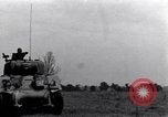 Standbild Flug Flugzeug Saint Lo Frankreich, 1944, aus Sekunde 3 historischem Filmmaterial Videoclip 65675027629