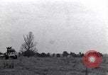 Standbild Flug Flugzeug Saint Lo Frankreich, 1944, aus Sekunde 23 historischem Filmmaterial Videoclip 65675027629