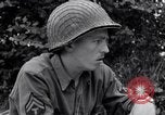 Standbild Soldaten Saint Lo Frankreich, 1944, aus Sekunde 48 historischem Filmmaterial Videoclip 65675027630