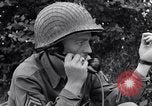 Standbild Soldaten Saint Lo Frankreich, 1944, aus Sekunde 56 historischem Filmmaterial Videoclip 65675027630