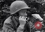 Standbild Soldaten Saint Lo Frankreich, 1944, aus Sekunde 57 historischem Filmmaterial Videoclip 65675027630