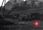 Standbild Soldaten Saint Lo Frankreich, 1944, aus Sekunde 35 historischem Filmmaterial Videoclip 65675027631